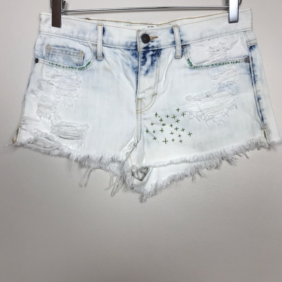 Abercrombie & Fitch Distressed Jean Shorts size 27 - Picture 2 of 8